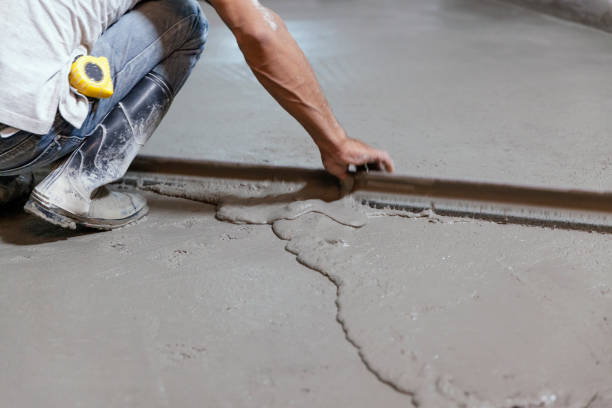 Best Concrete Steps and Stairs in Mledgevle, IL